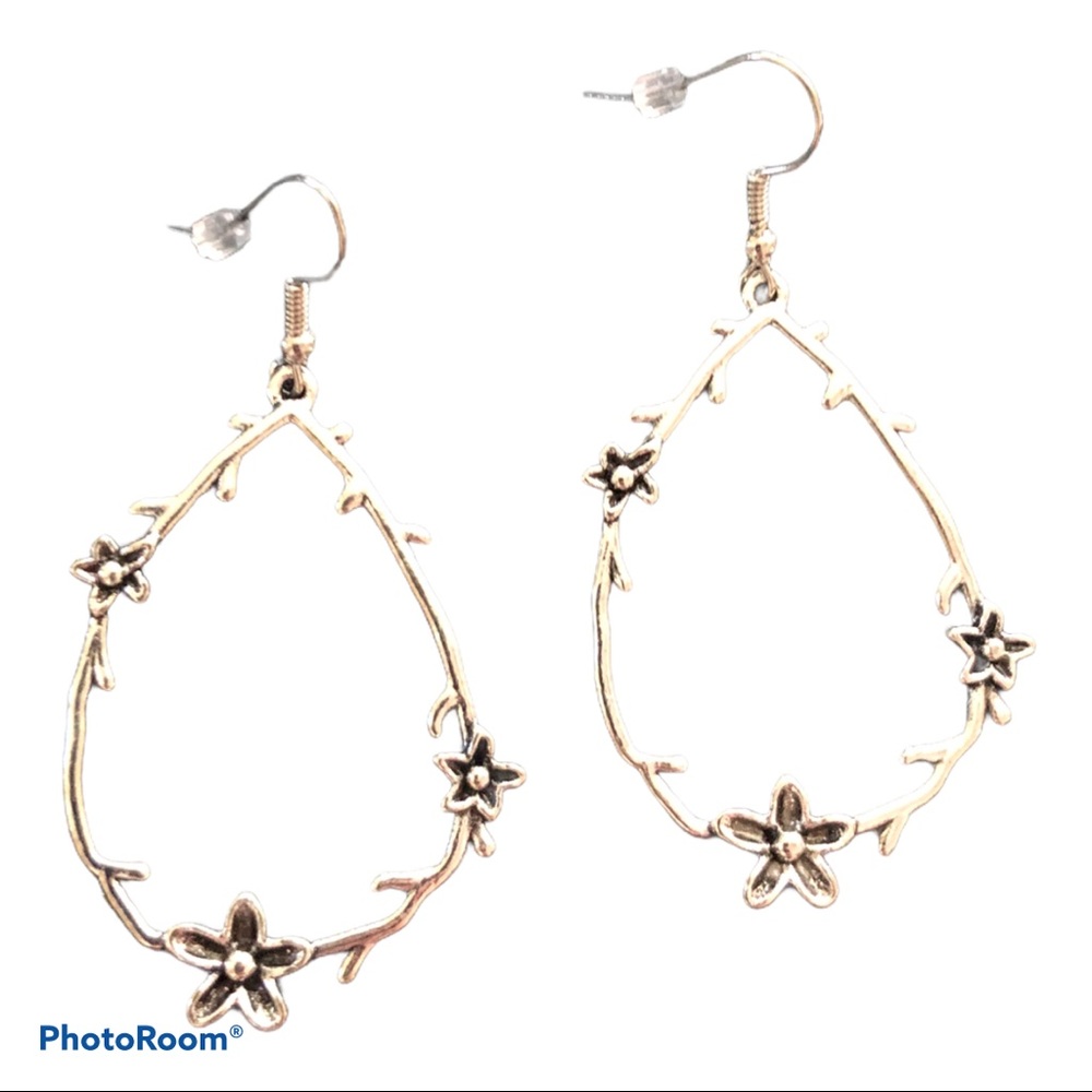 NEW! Branch Boho Dangle Silver‎ Tone Earrings